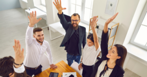 Lee más sobre el artículo Las 7 capacidades esenciales de un departamento de ventas activo y de alto rendimiento